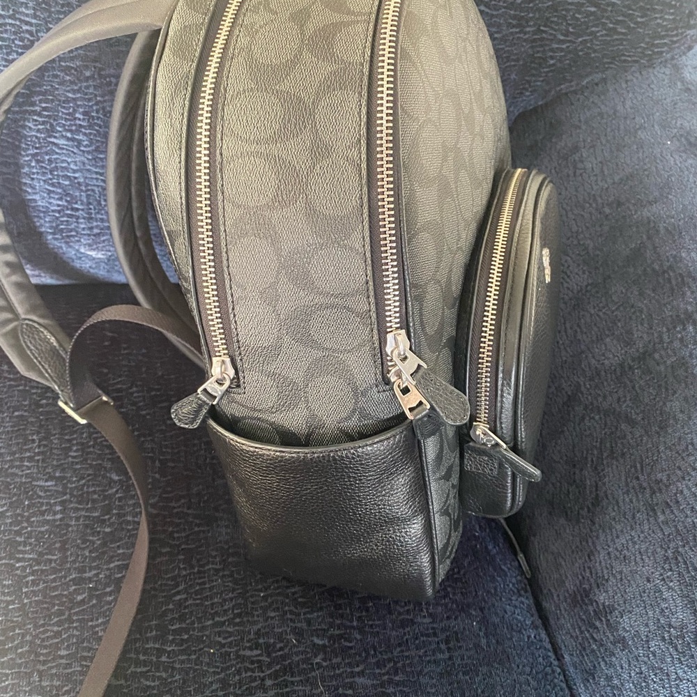 Coach Backpack - Picture 5 of 6